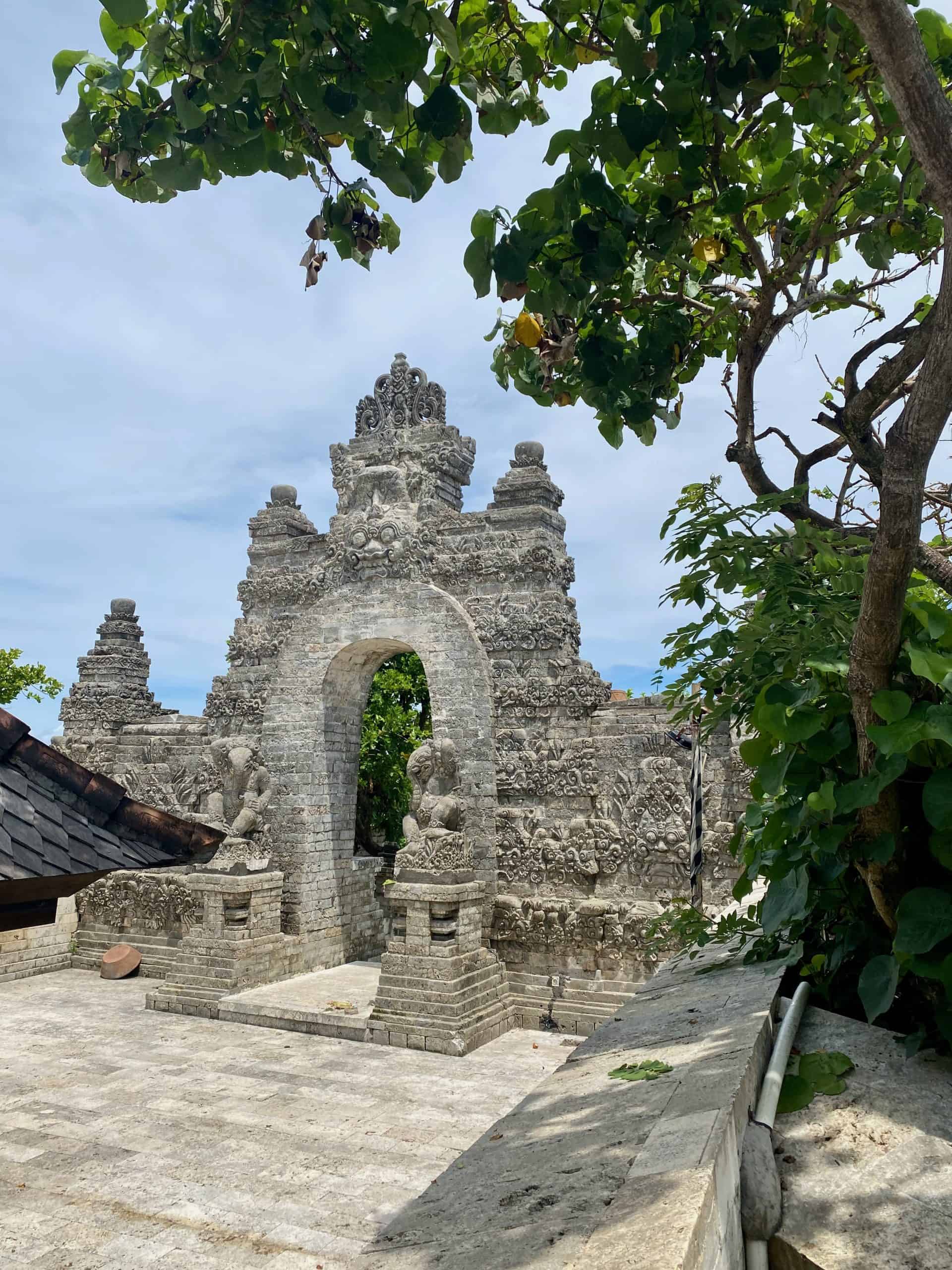 Gate to innermost courtyard at Uluwatu Temple