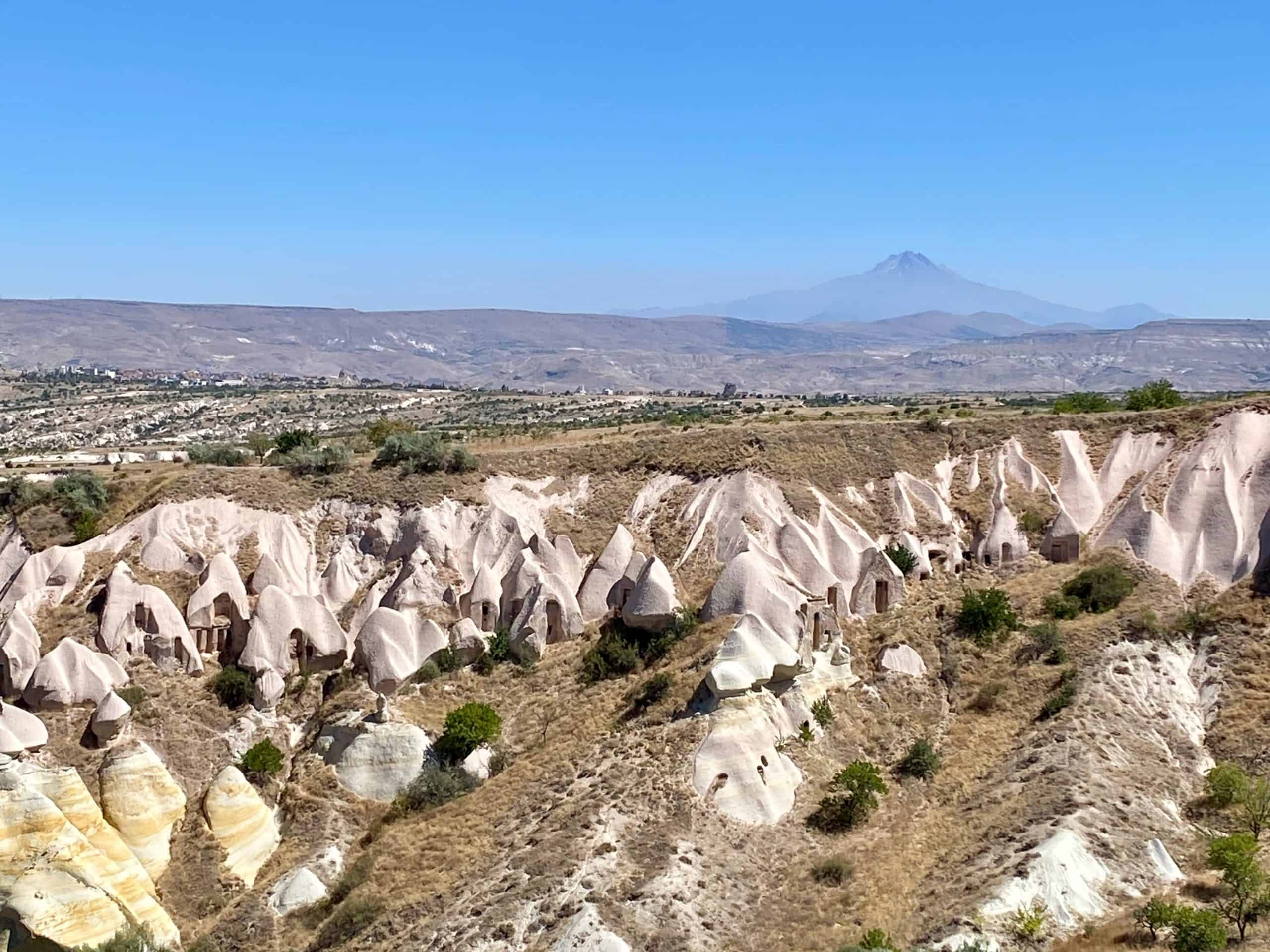 Mountains in the horizon from Uchisar viewpoint